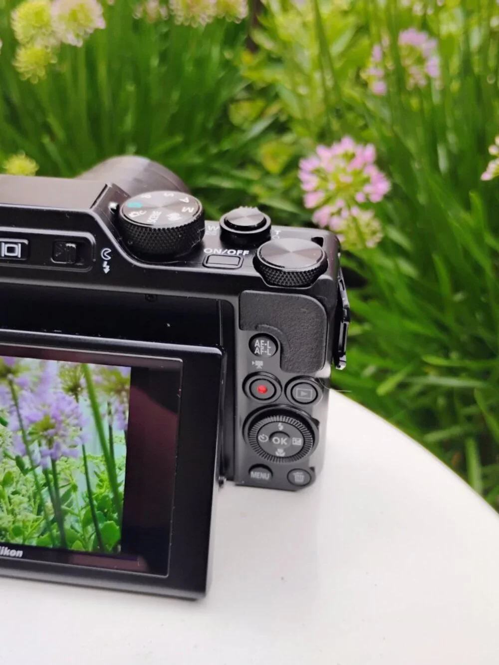 Nikon COOLPIX A1000 Compact Camera, 35x Zoom, 4K UHD, Excellent Condition